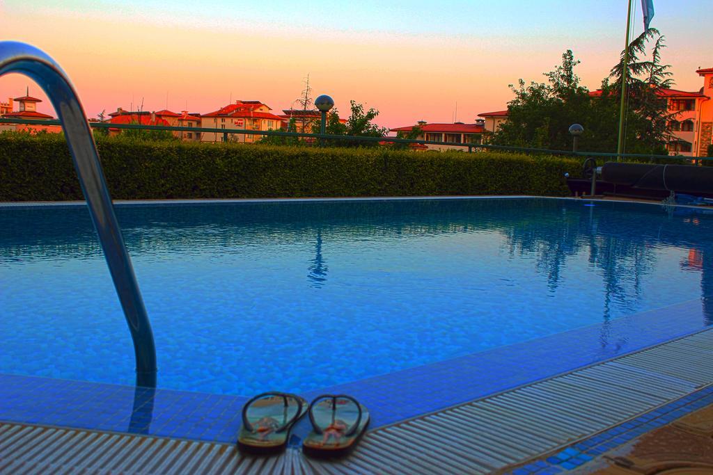Milennia Family Hotel サニービーチ エクステリア 写真